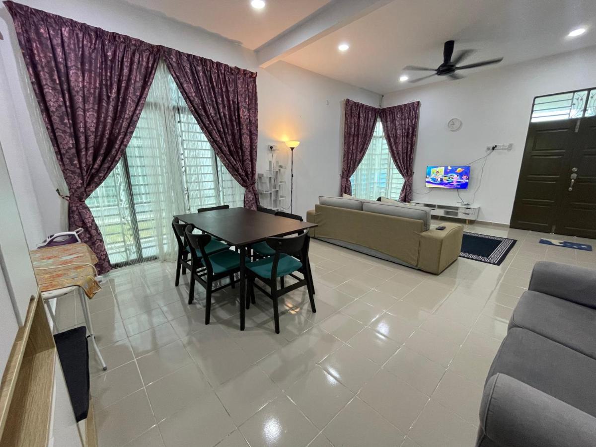 Arwaa Homestay Beachview Bachok Exterior photo