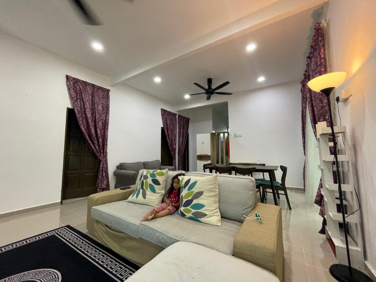 Arwaa Homestay Beachview Bachok Exterior photo